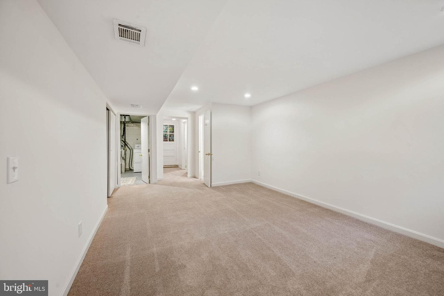 1432 Redfern Avenue photo 37