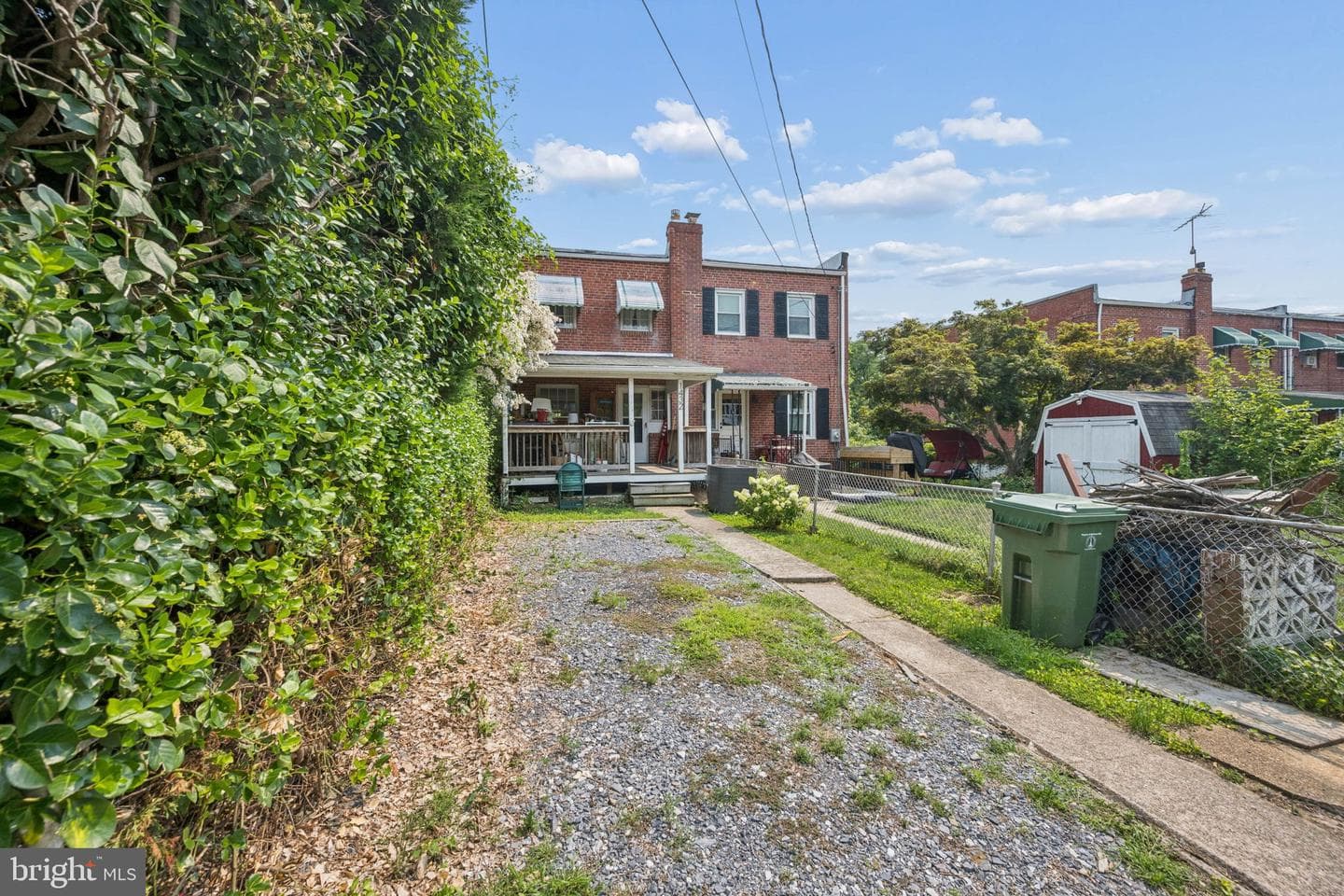 1432 Redfern Avenue photo 49