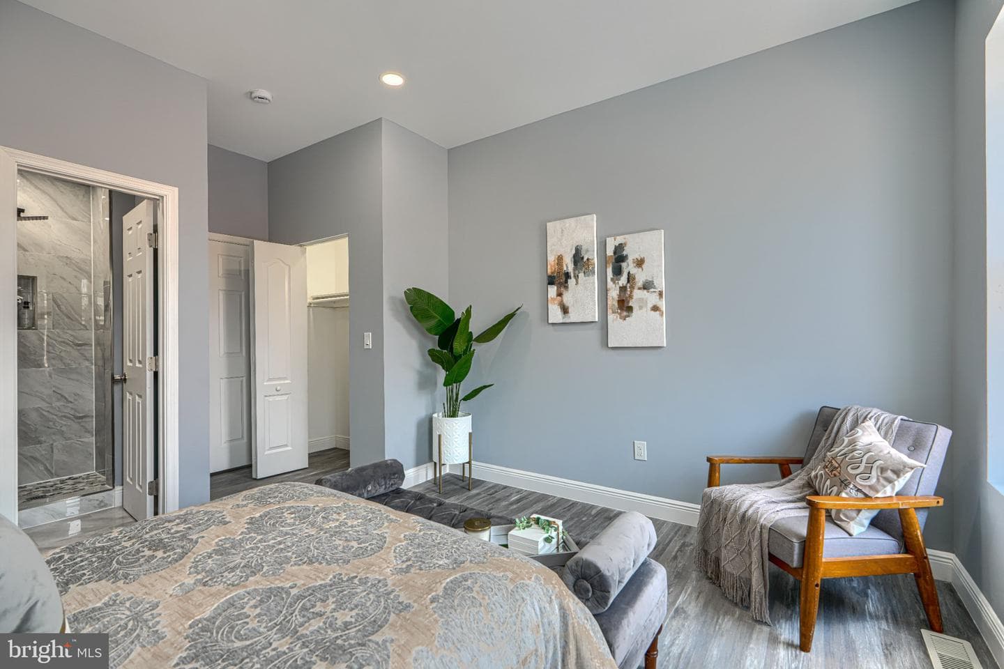 1693 Darley photo 23