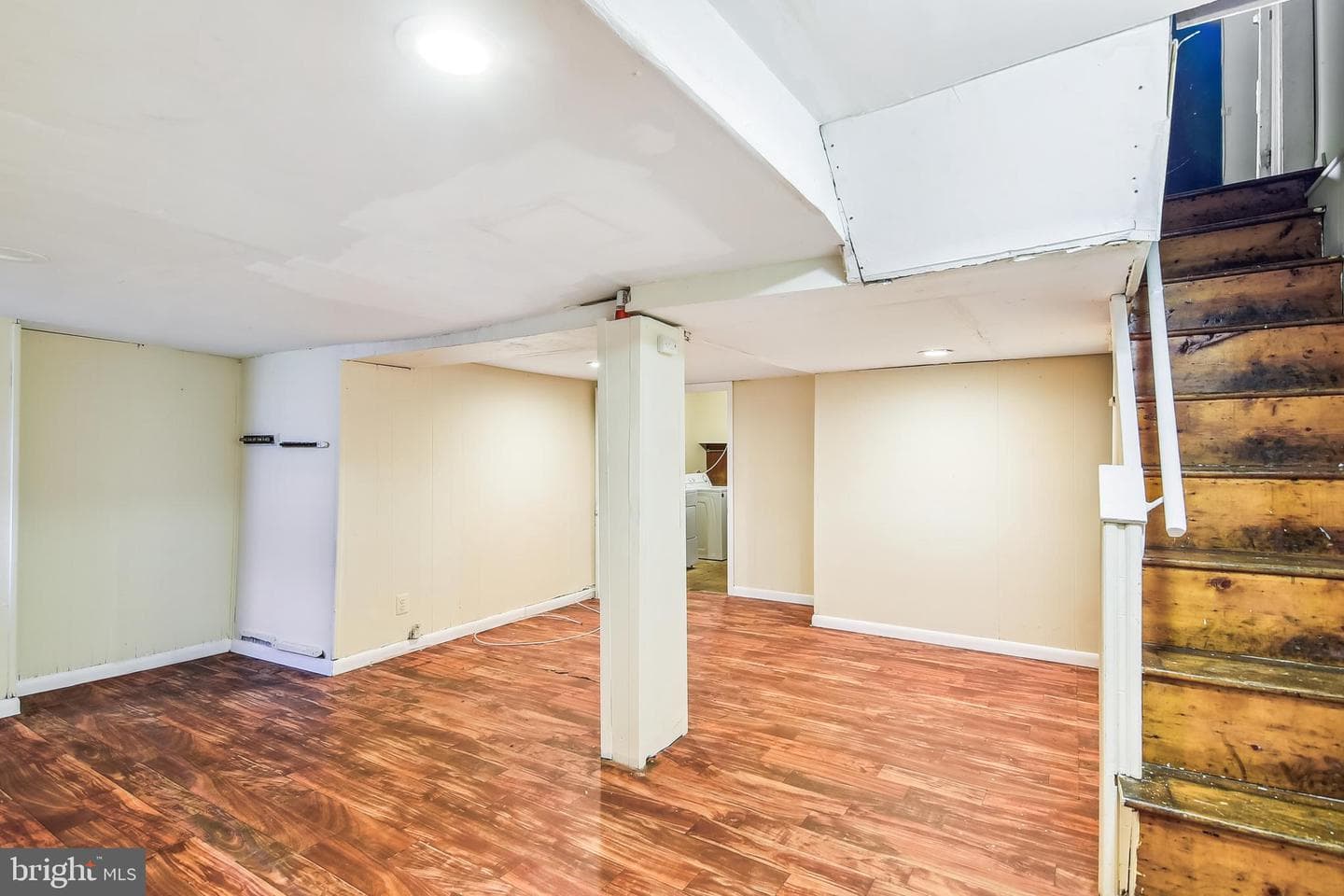 2319 W Lafayette Avenue photo 26
