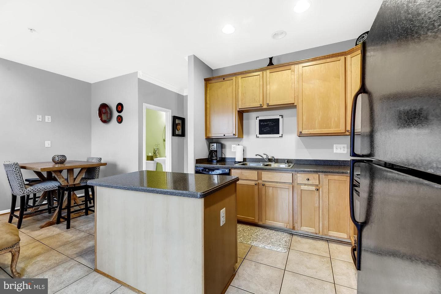 2090 Clipper Park Road photo 10