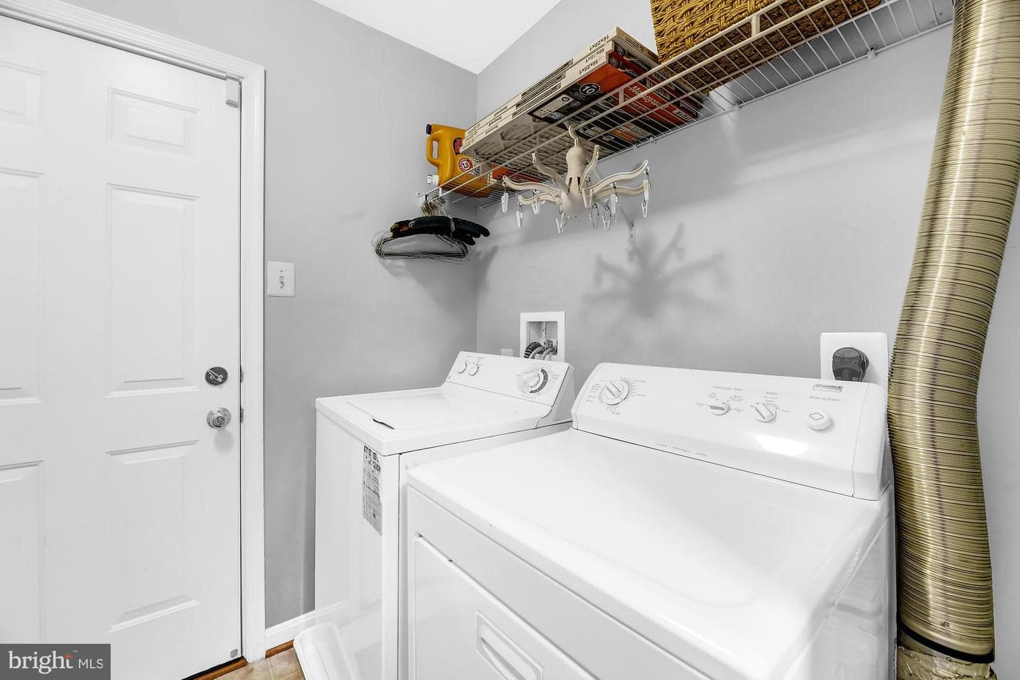 2090 Clipper Park Road photo 34