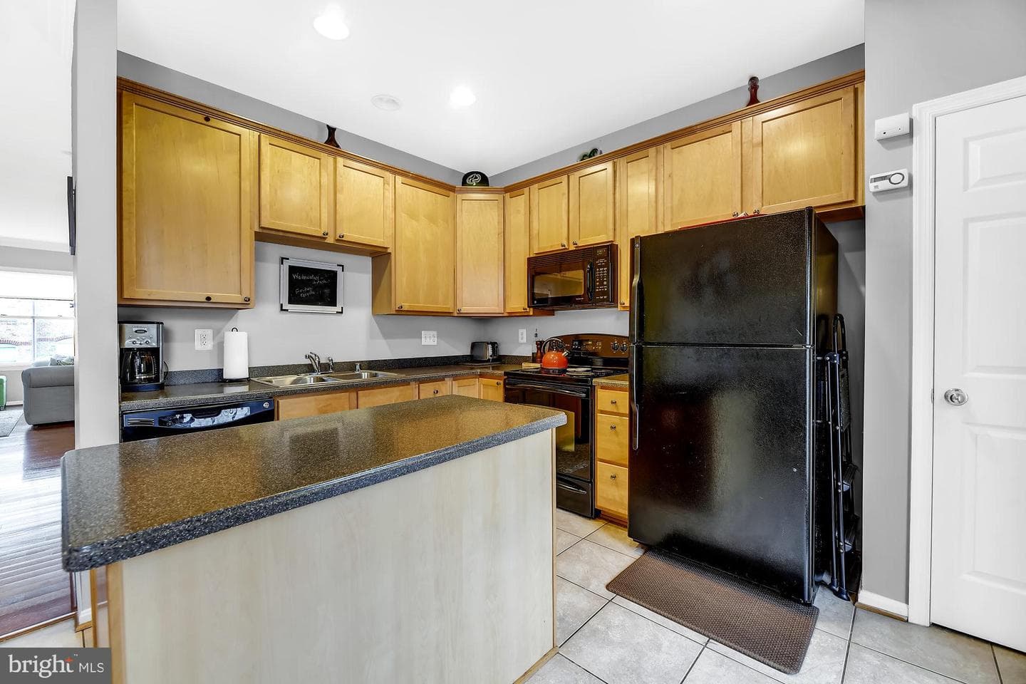 2090 Clipper Park Road photo 9