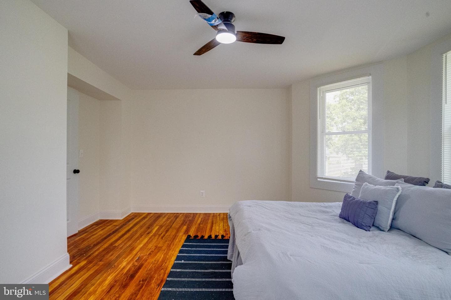 3105 Evergreen Avenue photo 40