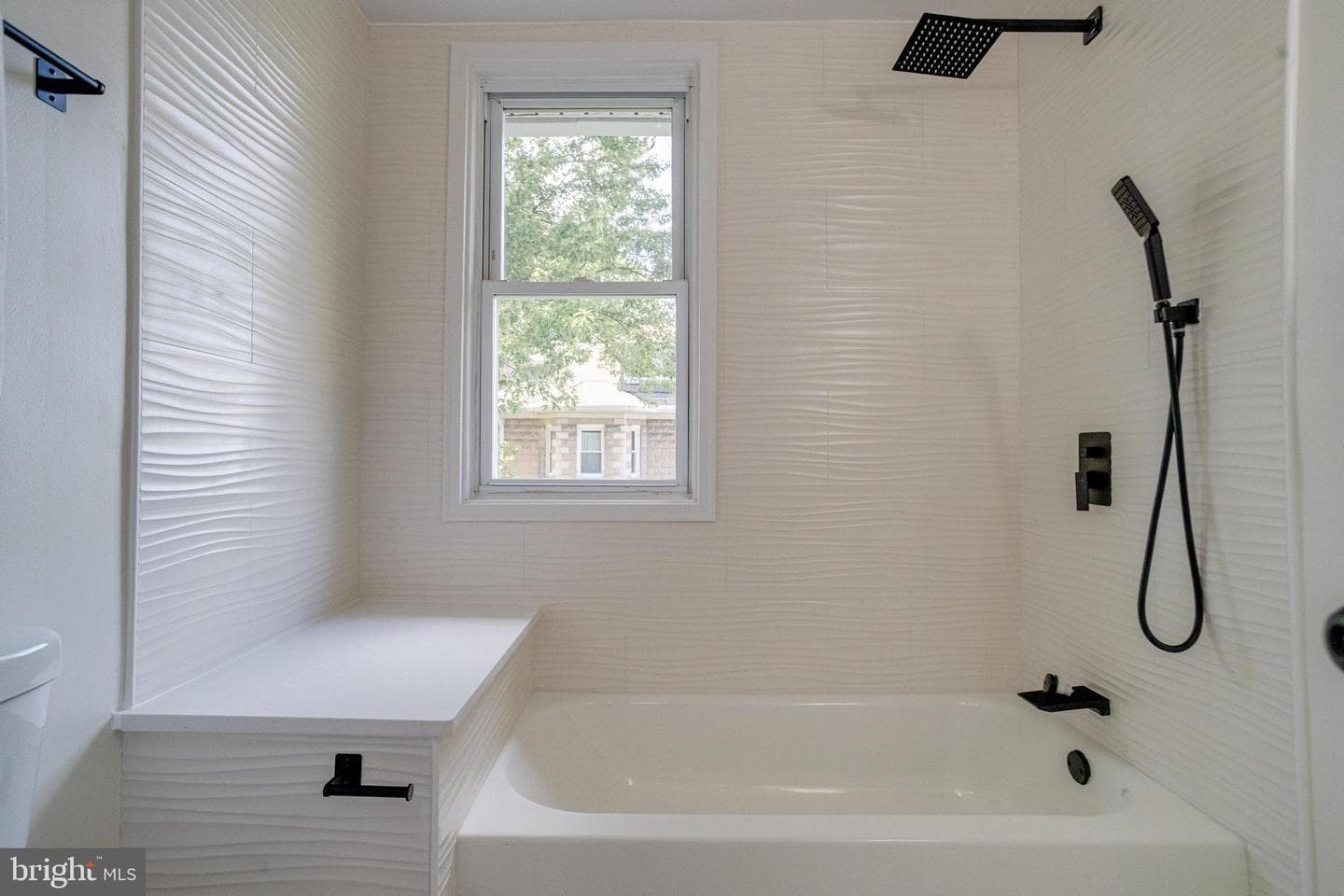 3105 Evergreen Avenue photo 52