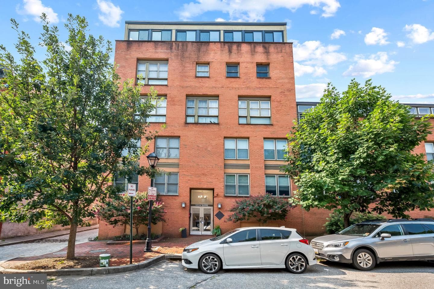 123 W Barre Street W #402 photo 27