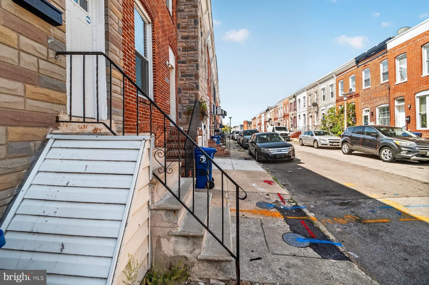 1209 Sargeant Street photo 5
