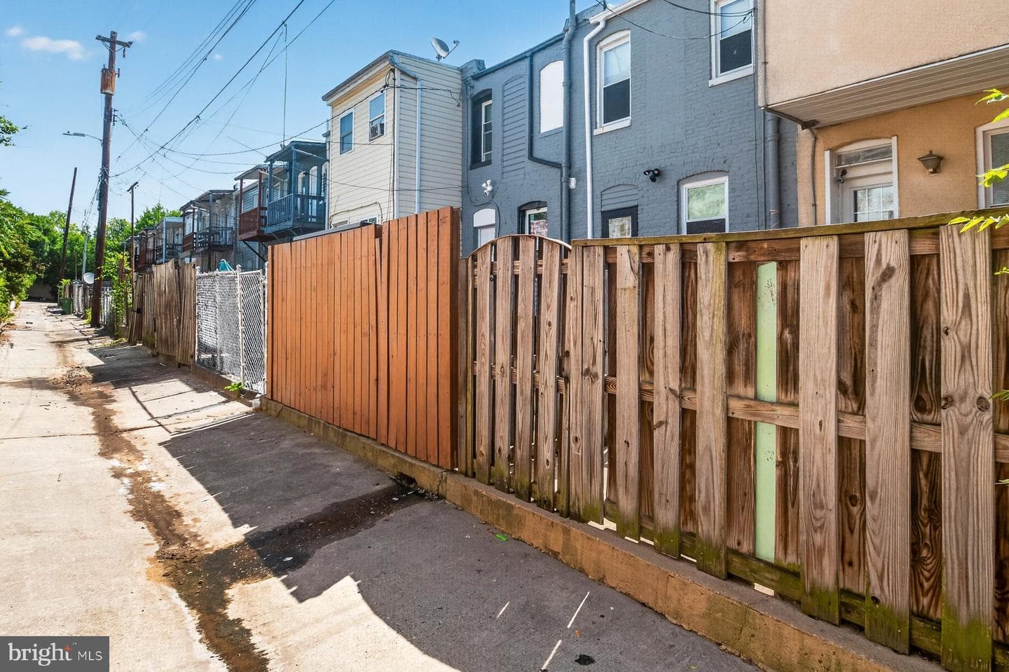 1232 Glyndon Avenue photo 8