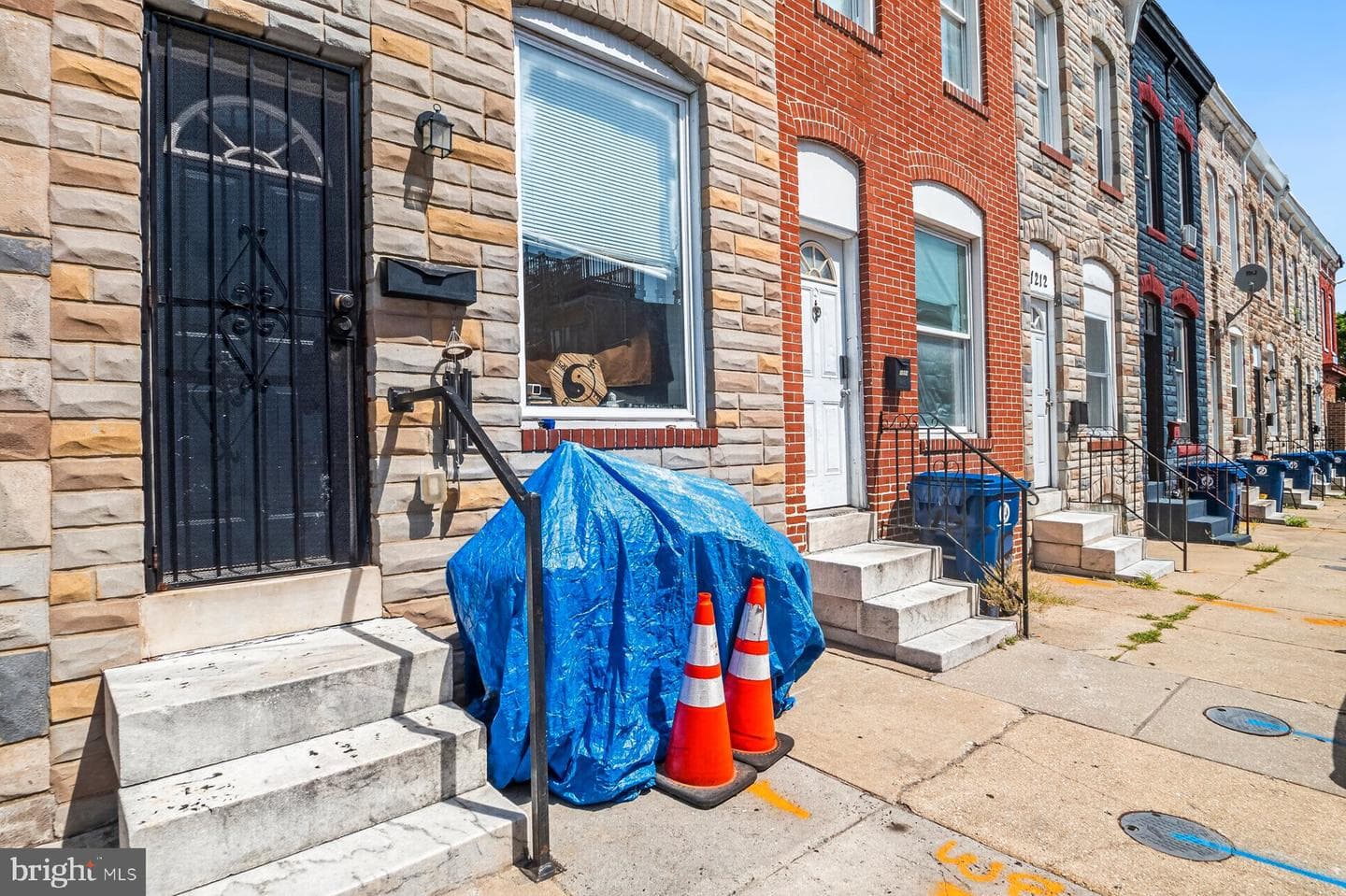 1216 Sargeant Street photo 3