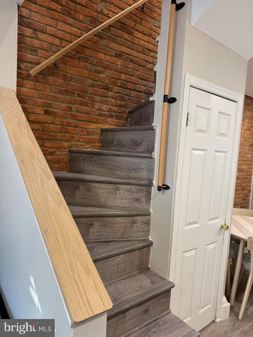 417 Scott Street photo 9