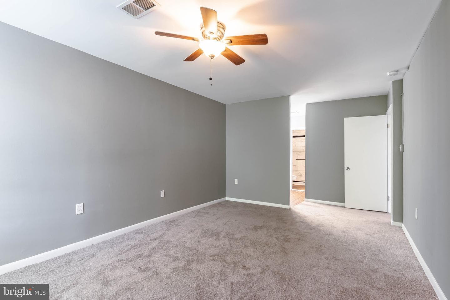 6711 Park Heights Avenue #410 photo 20