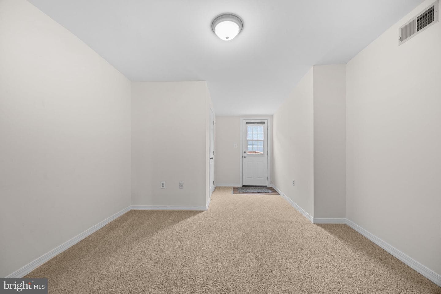 609 Fort Avenue E photo 20