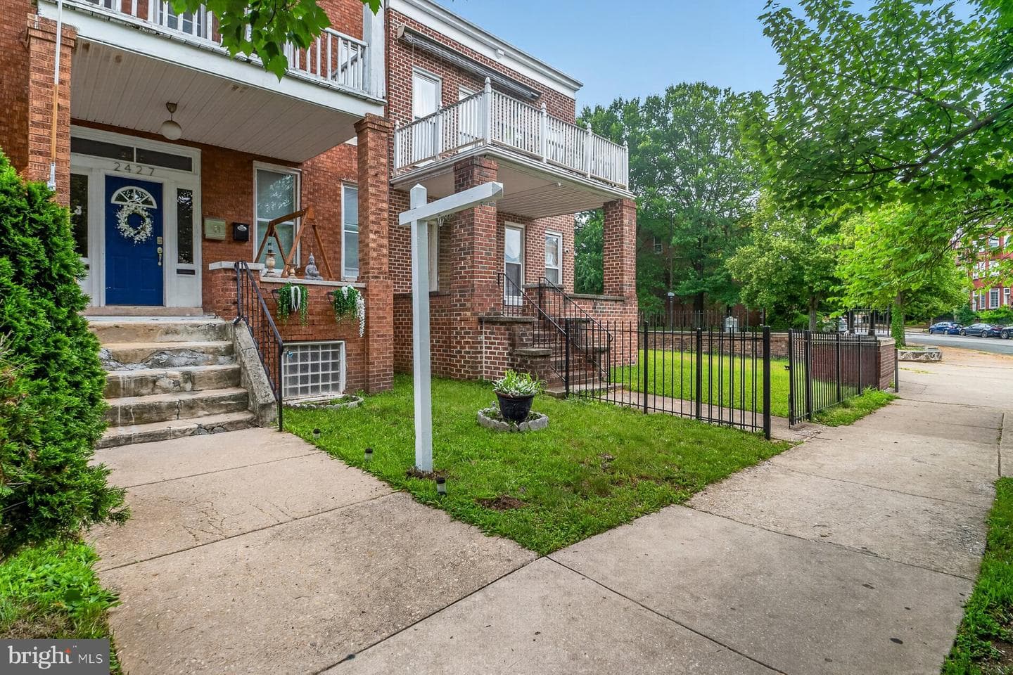 2427 Linden Avenue photo 3