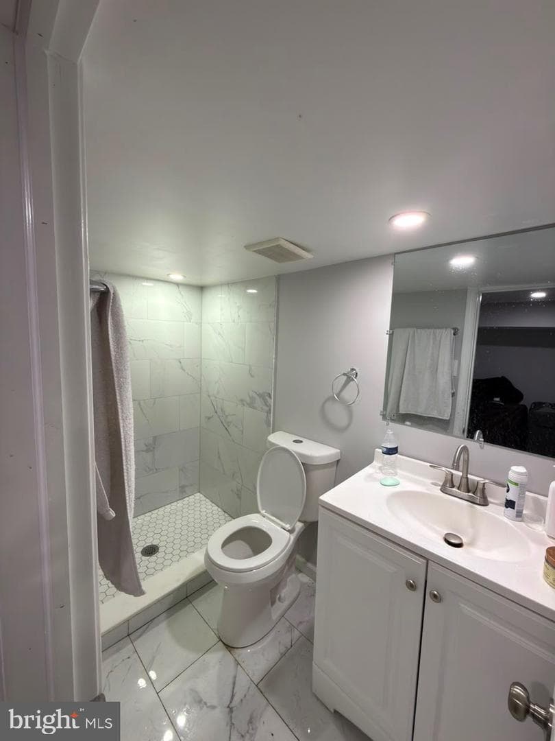 113 N Highland Avenue photo 3