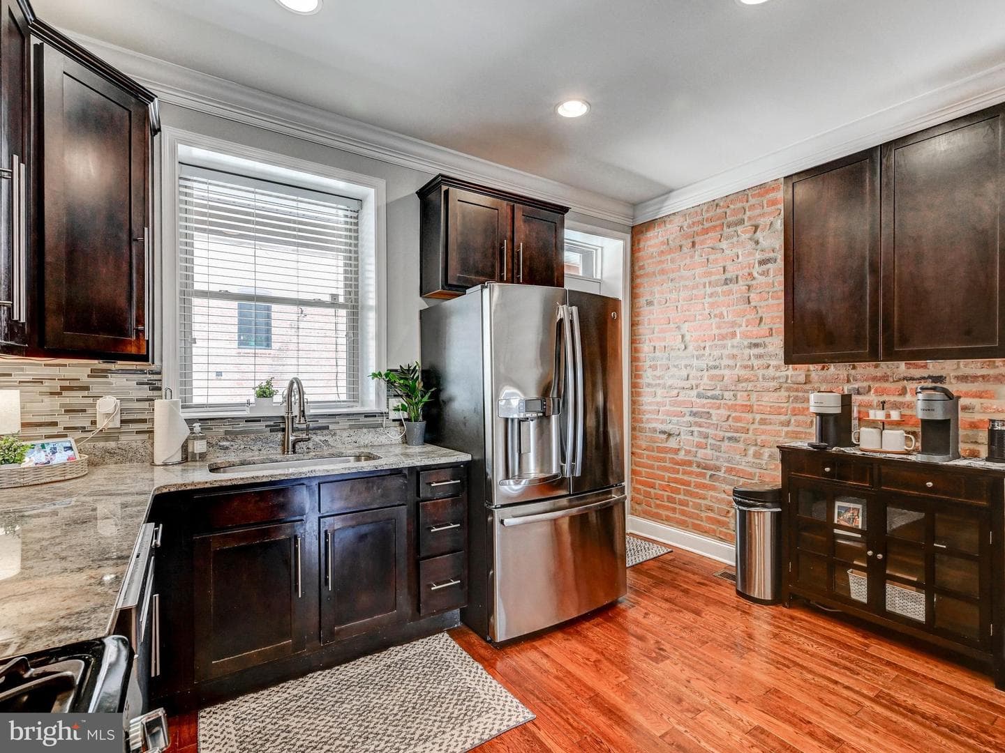 3424 Fait Avenue photo 10