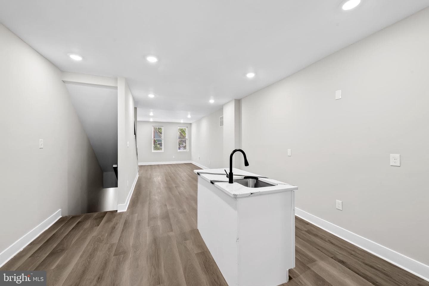 1006 N Mount Street photo 20