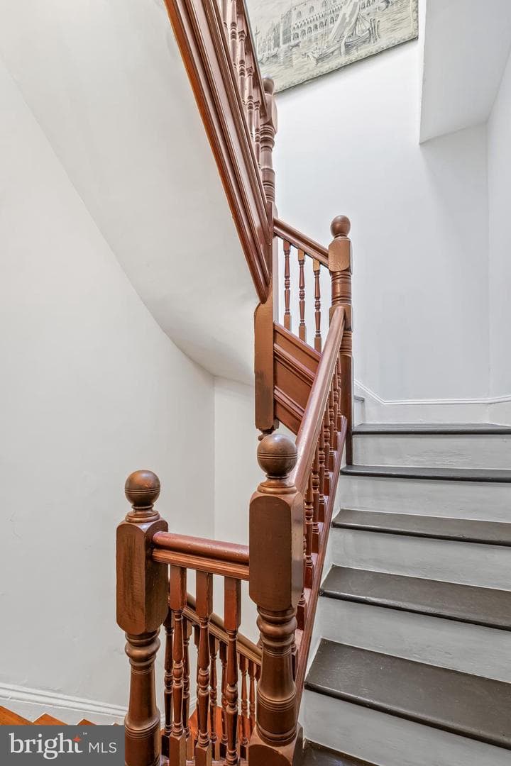 2014 Mount Royal Terrace photo 36