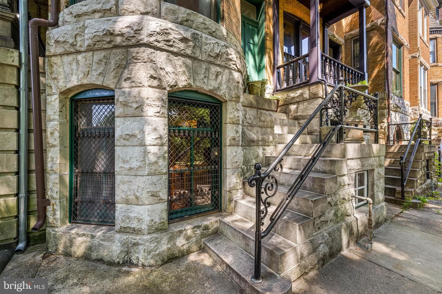 2014 Mount Royal Terrace photo 4