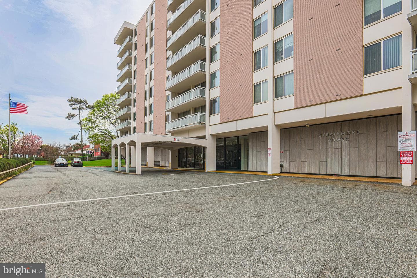 6210 Park Heights Avenue #400 photo 4