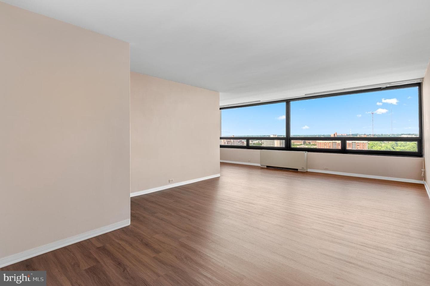 4000 N Charles Street #1603 photo 6