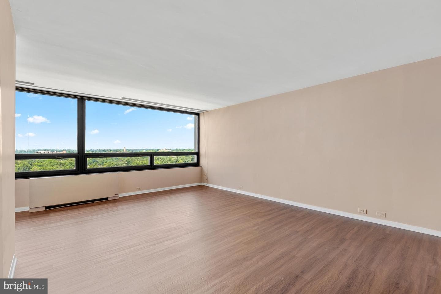 4000 N Charles Street #1603 photo 7