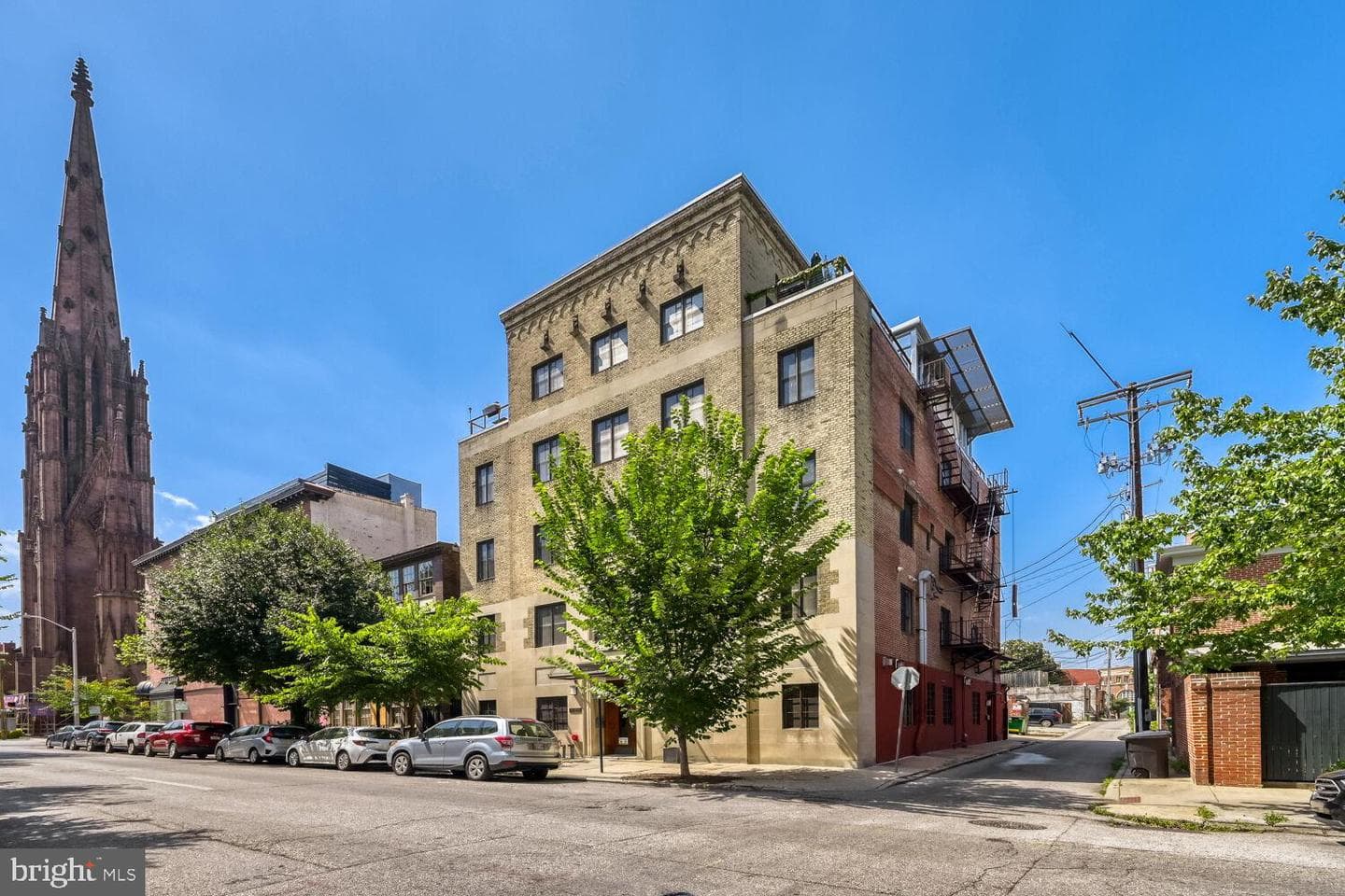 104 W Madison Street #9 photo 32