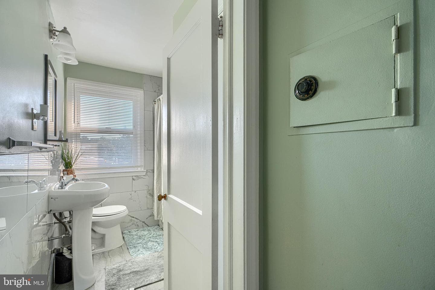 1650 Sherwood Avenue photo 28