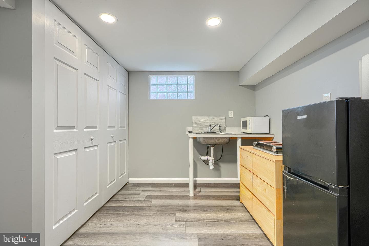 1650 Sherwood Avenue photo 38