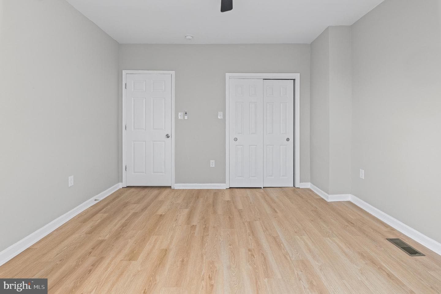 1807 E Lafayette Avenue photo 19