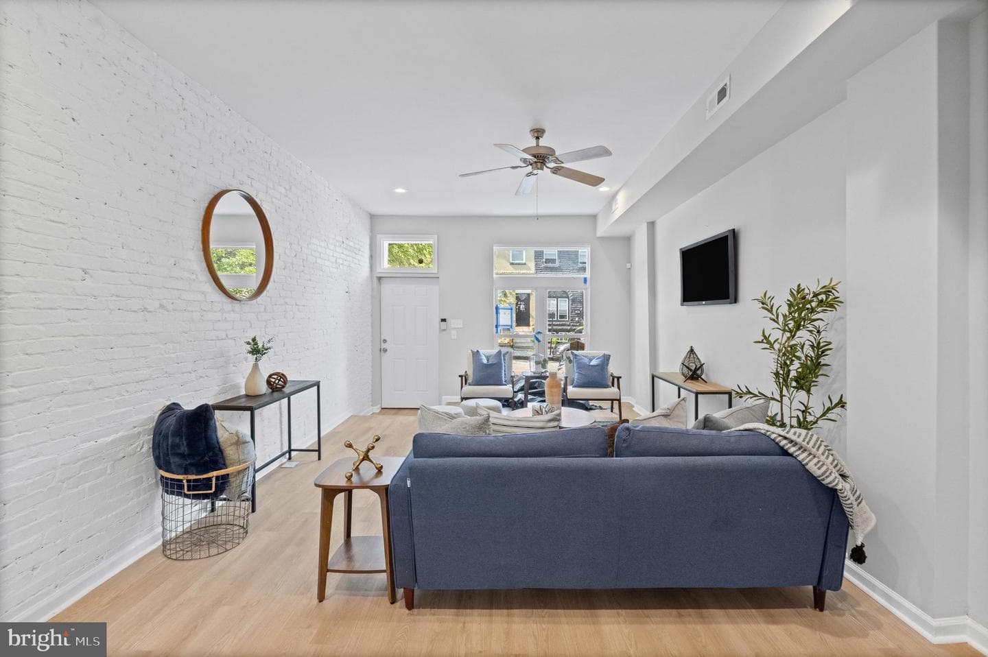 1807 E Lafayette Avenue photo 8