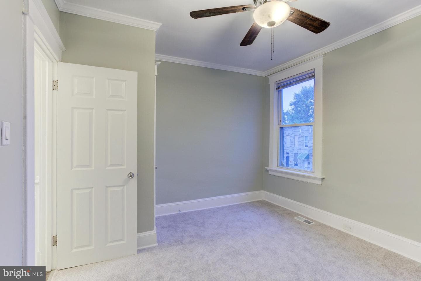 344 S Bentalou Street photo 16