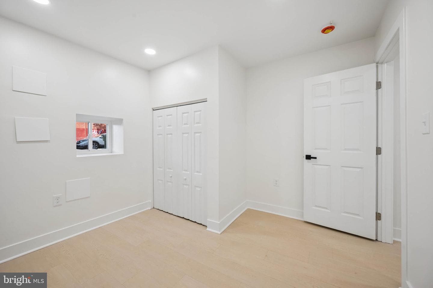 1019 N Carrollton Avenue photo 37