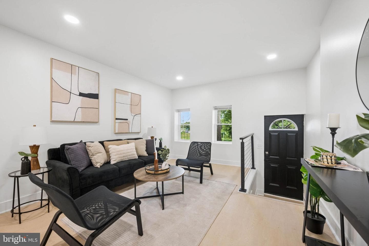 1019 N Carrollton Avenue photo 4