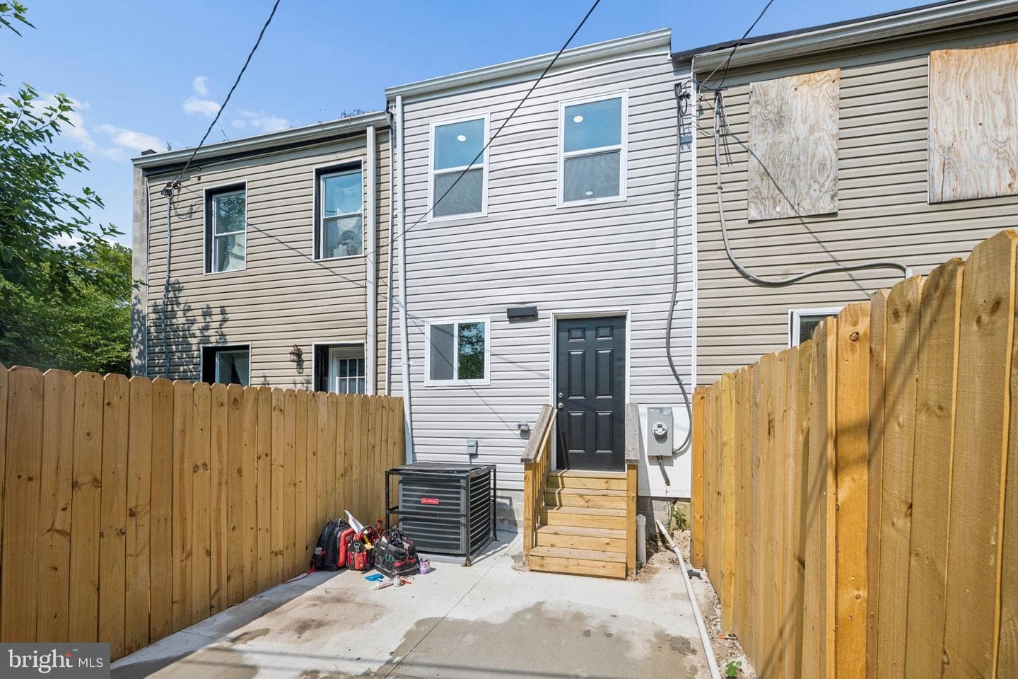 1019 N Carrollton Avenue photo 47
