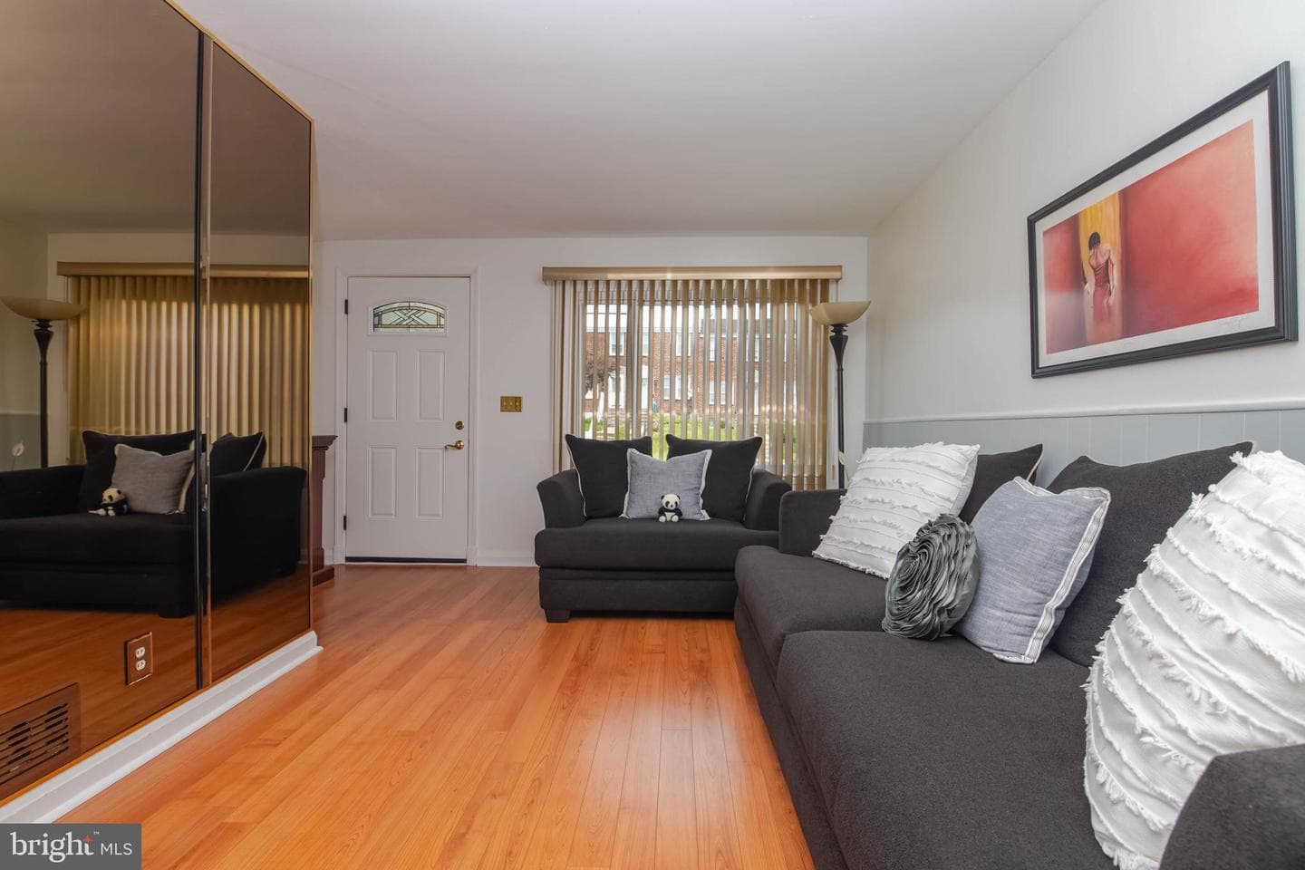 3847 Lyndale Avenue photo 4
