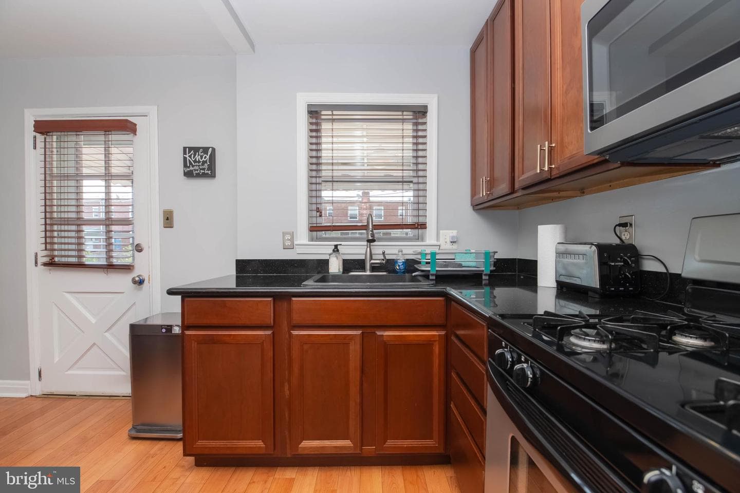 3847 Lyndale Avenue photo 8