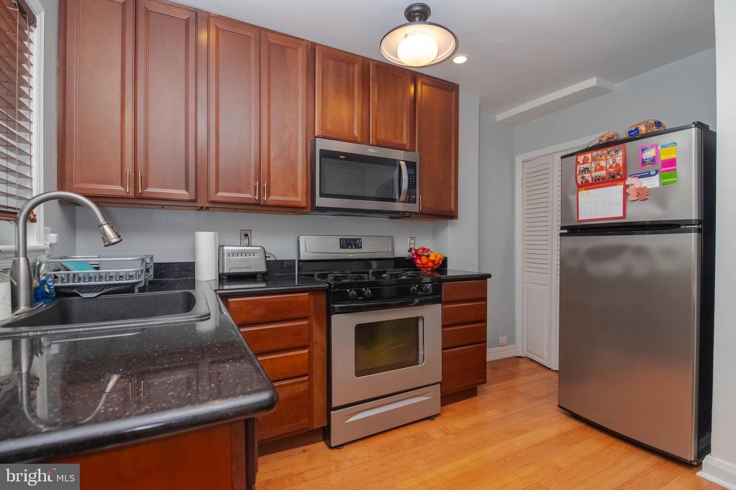 3847 Lyndale Avenue photo 9