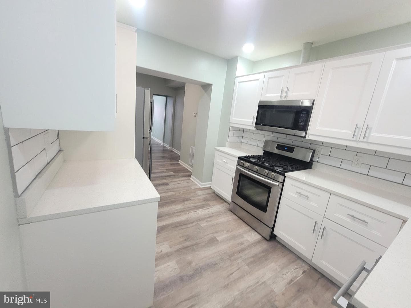 905 Bennett Place photo 10