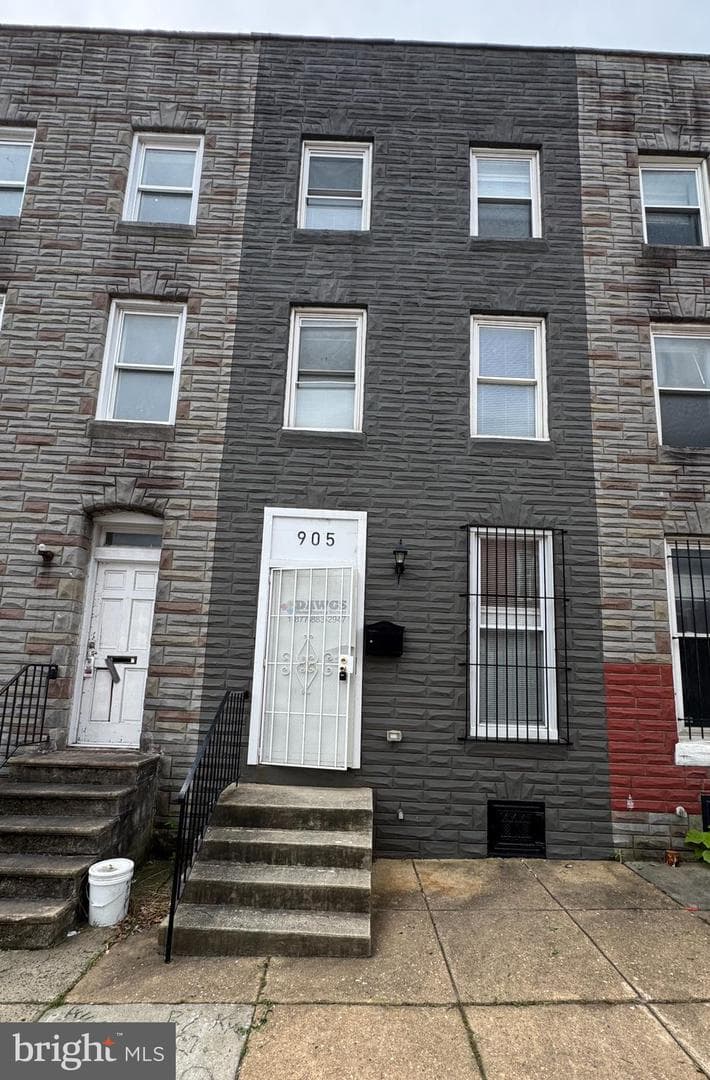 905 Bennett Place, Baltimore