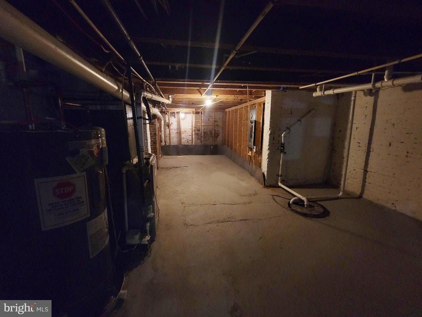 905 Bennett Place photo 27