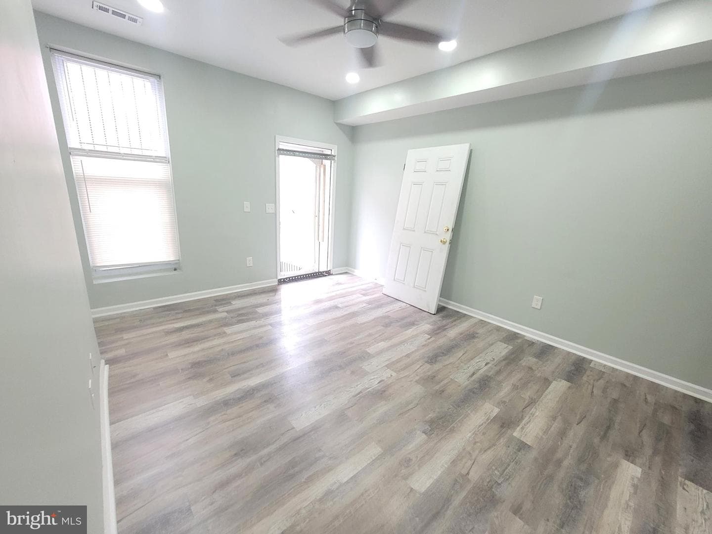 905 Bennett Place photo 5