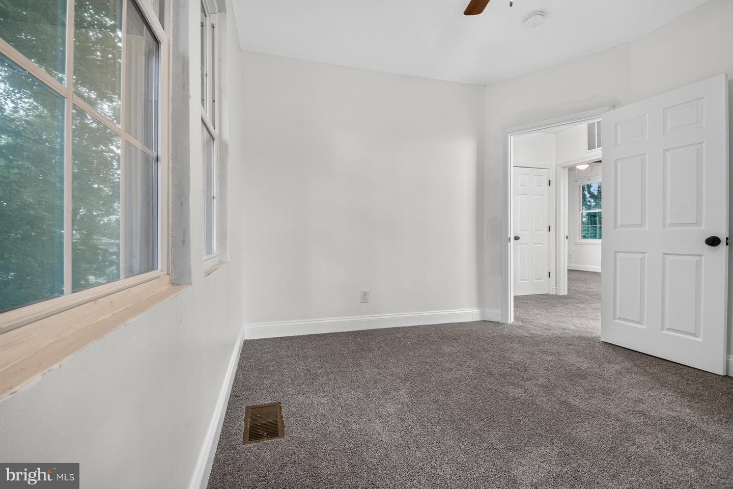 4205 Duvall Avenue photo 22