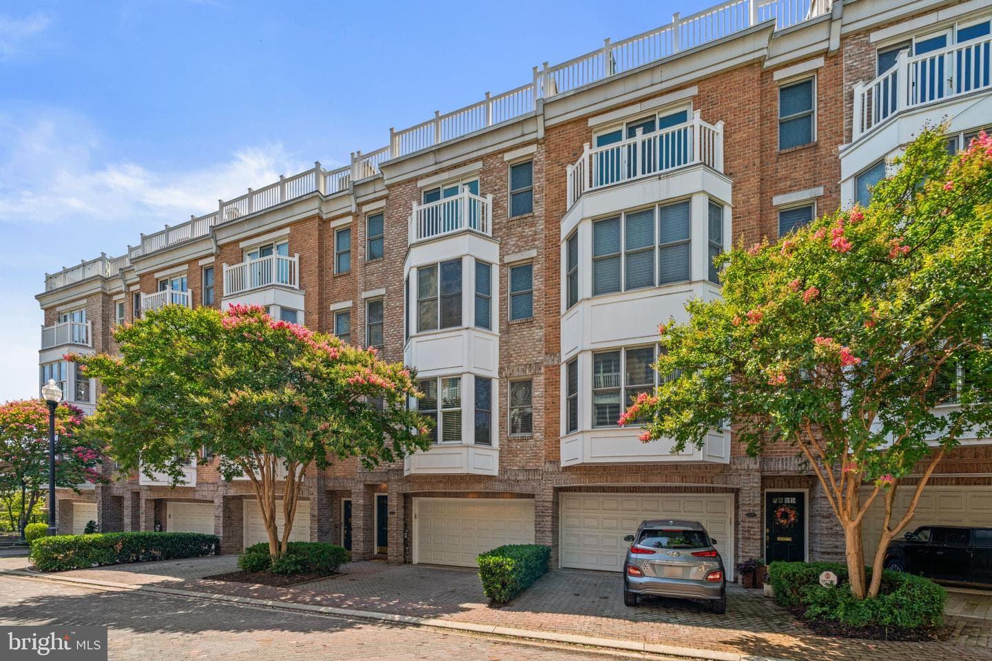 1207 Harbor Island Walk, Baltimore