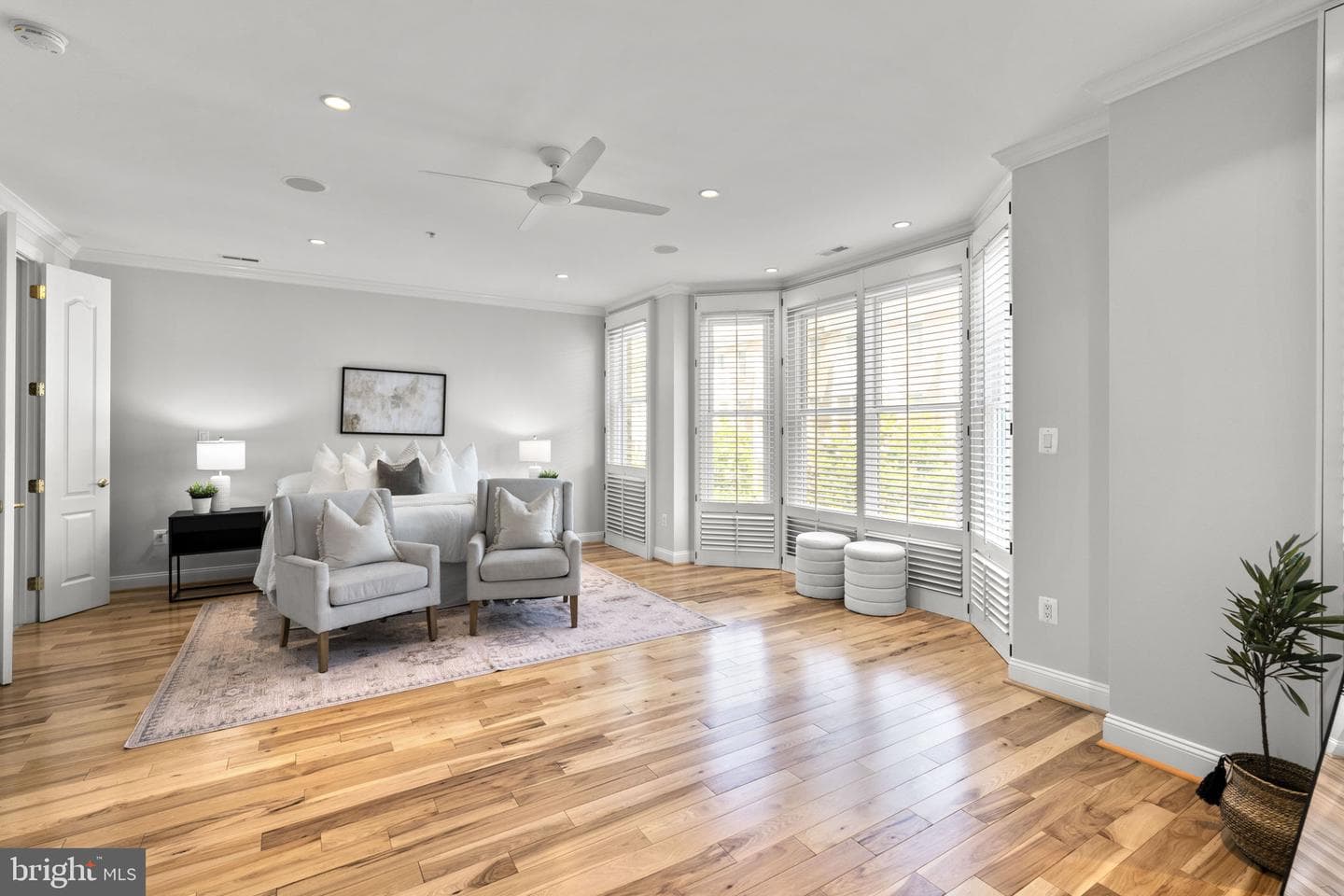 1207 Harbor Island Walk photo 20