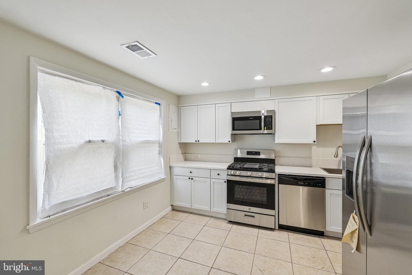 3023 Janice Avenue photo 11