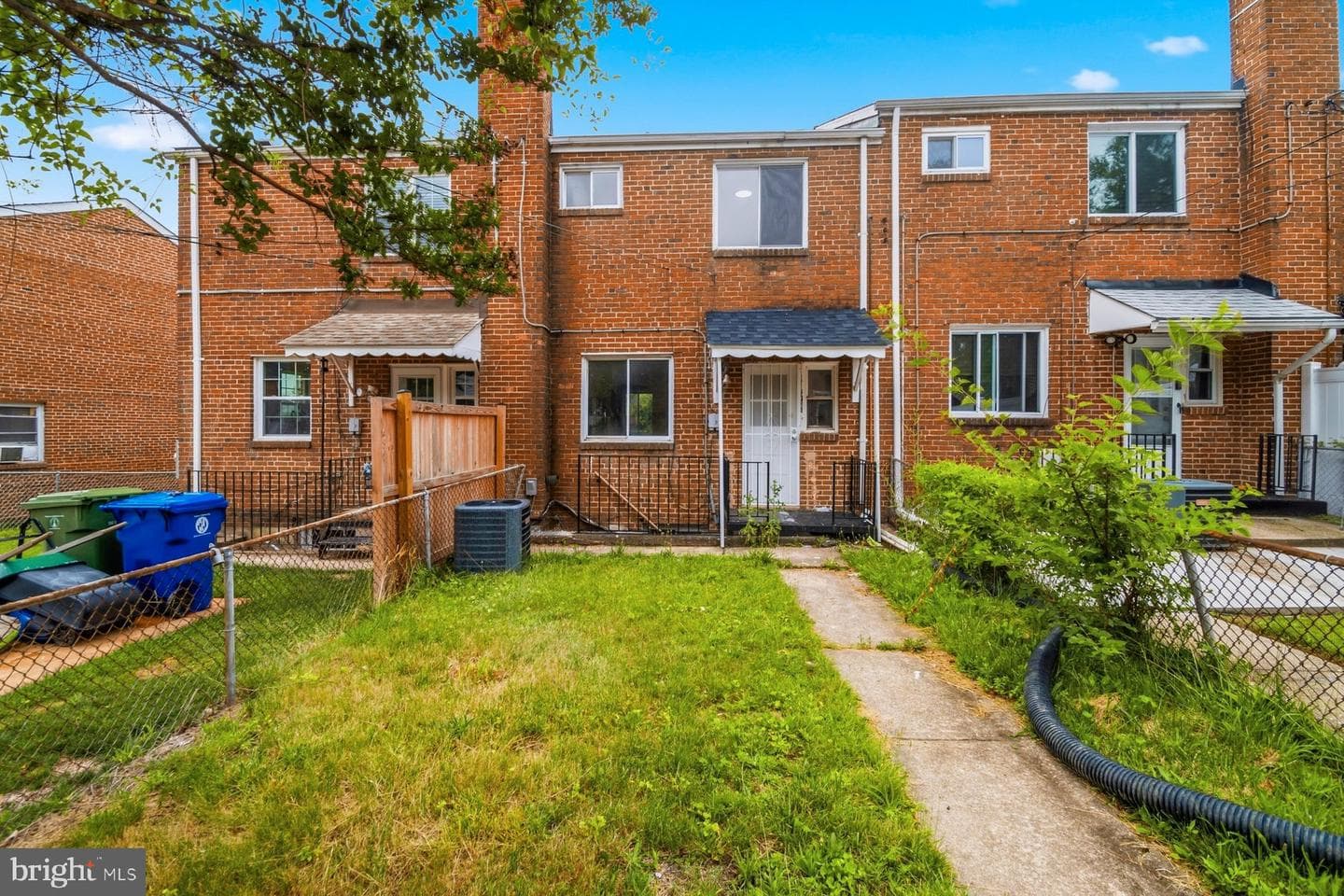 1708 Woodbourne Avenue photo 27