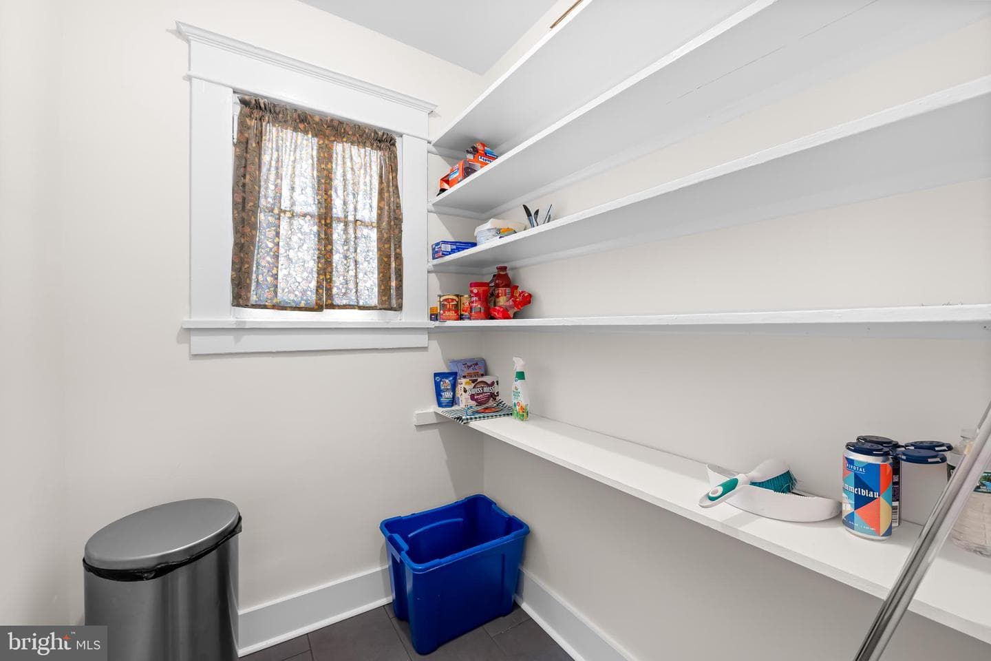 2912 Wyman Parkway photo 27