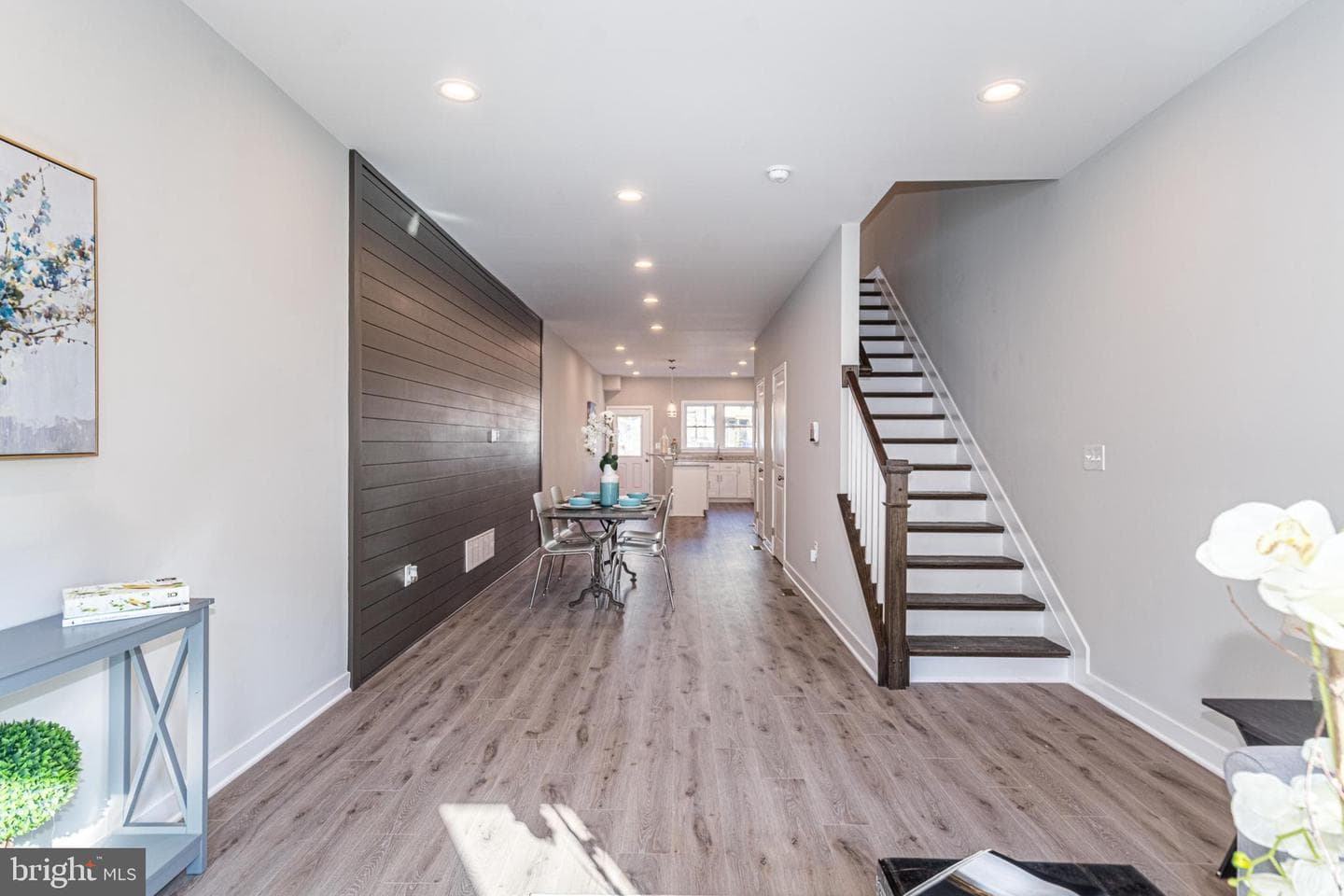 1404 Druid Hill Avenue photo 3