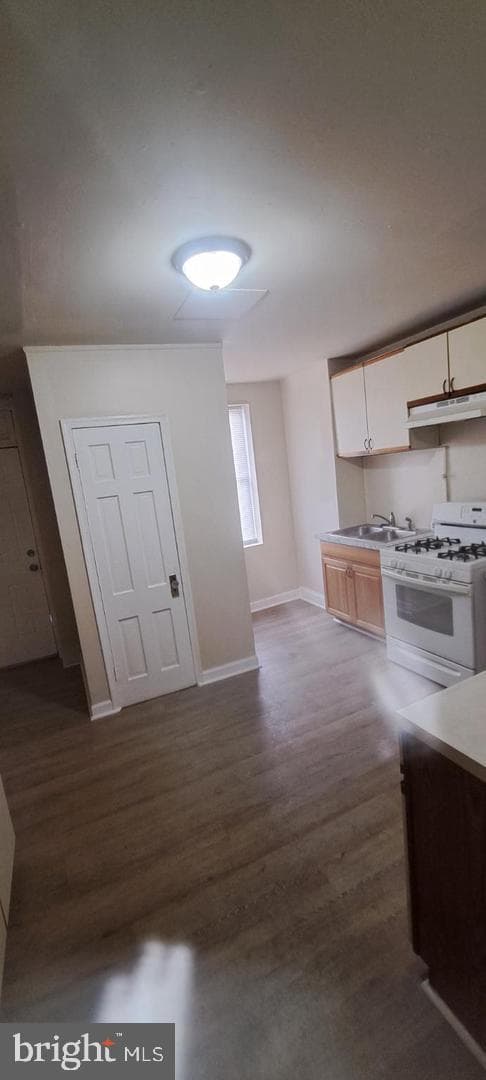 2544 W Fayette Street W photo 16
