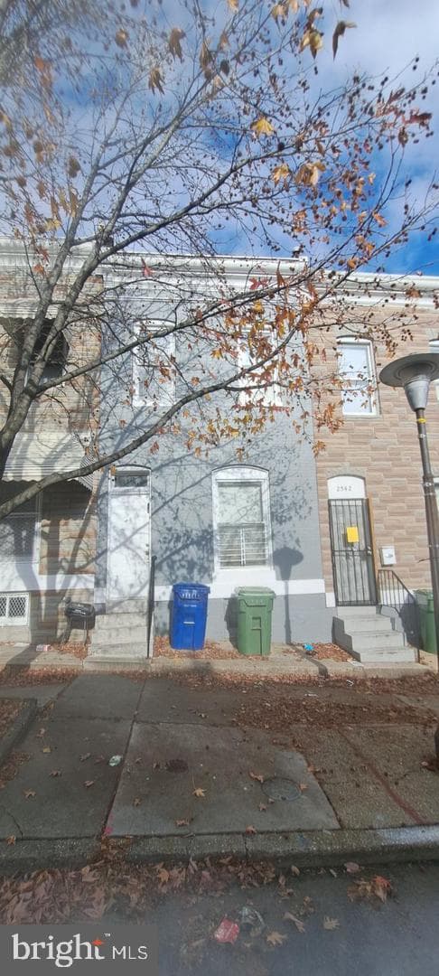 2544 W Fayette Street W photo 23